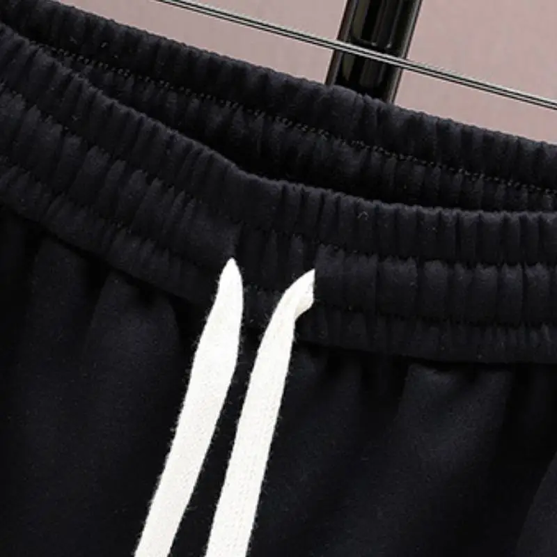 Simple Loose Casual Sportswear-3