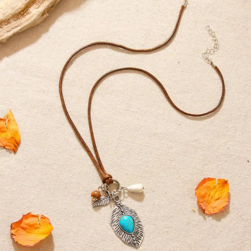 Turquoise Pendant Bohemian Shell Necklace-4