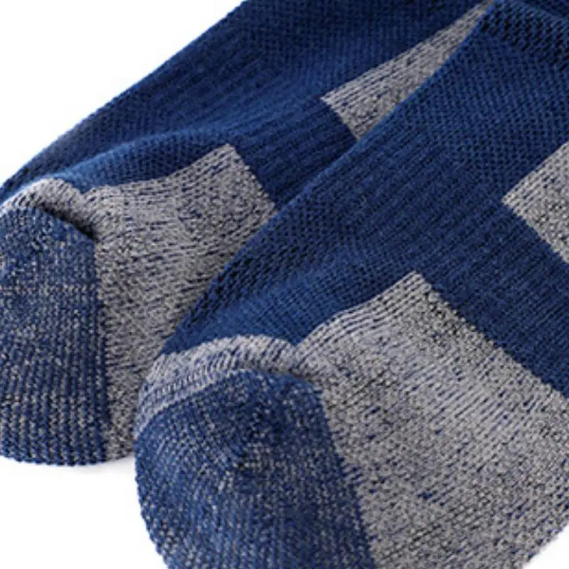Casual Simple Wool Mid Calf Sock-2