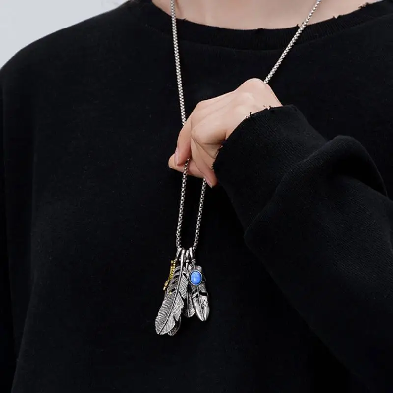 Trendy Feather Pendant Necklace-1