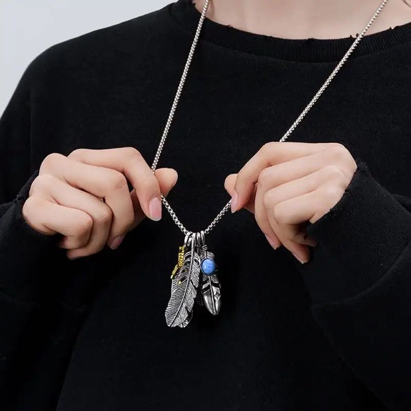 Trendy Feather Pendant Necklace-2