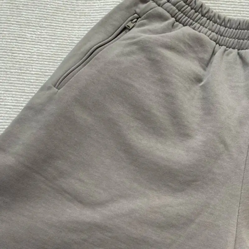 Heavy Solid Color Plus Size Loose Sports Shorts-9