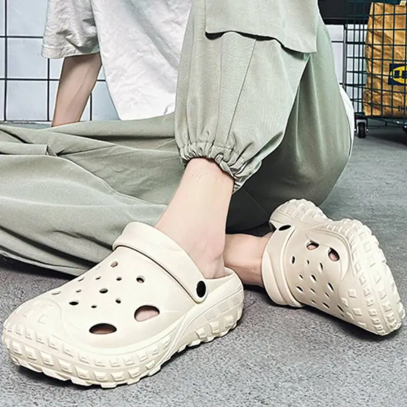 Large Size Beach Slippers-1