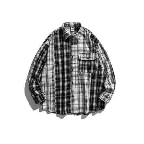 Plaid Pocket Decorated Turn-Down Collar Shirt