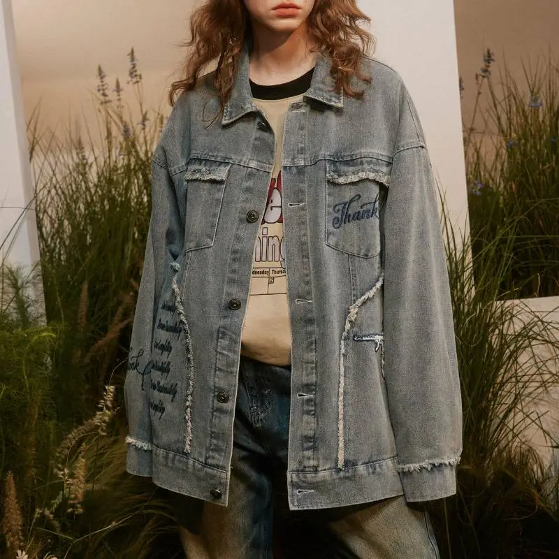Embroidered Loose Jacket-3