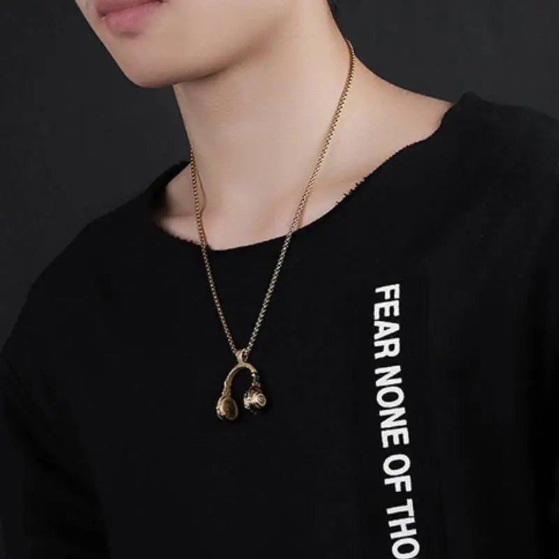 Alloy Pendant Necklace-2