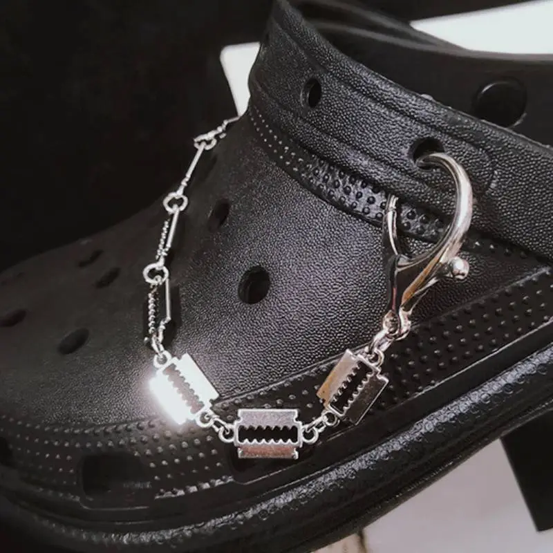 Cool Shoe Chain Accessory-2