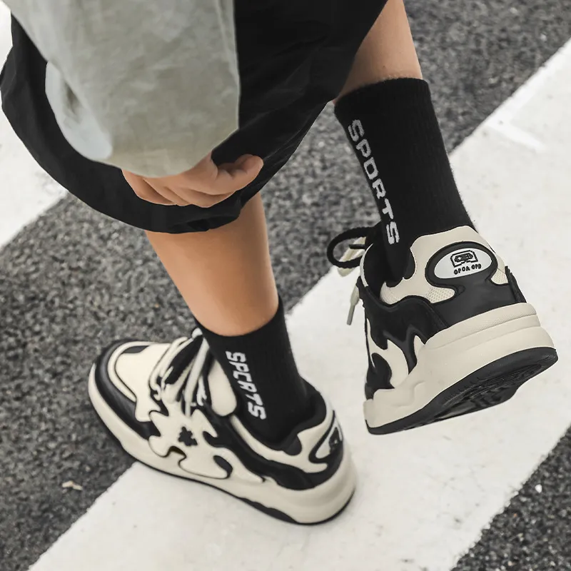 Retro Puzzle Design Casual Shoes-1