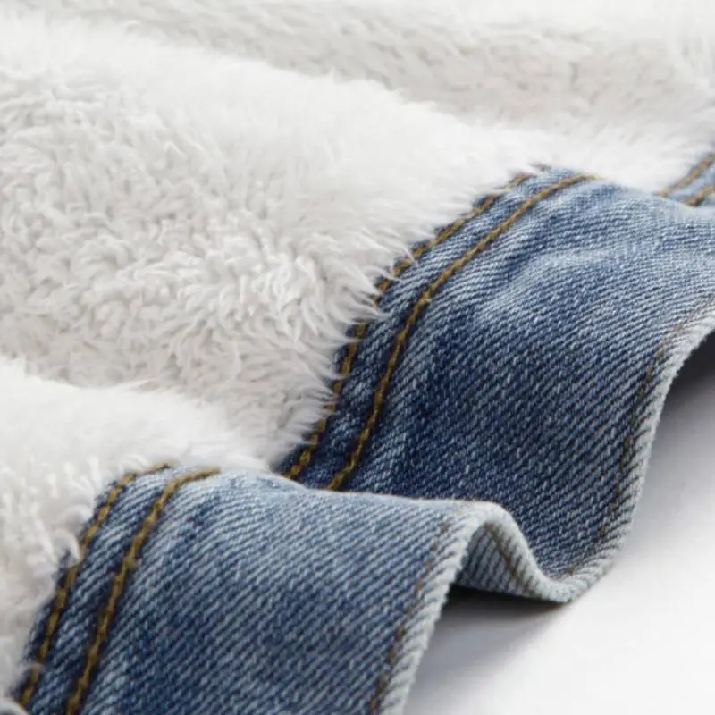 Silhouette Shoulder Denim Coat-4