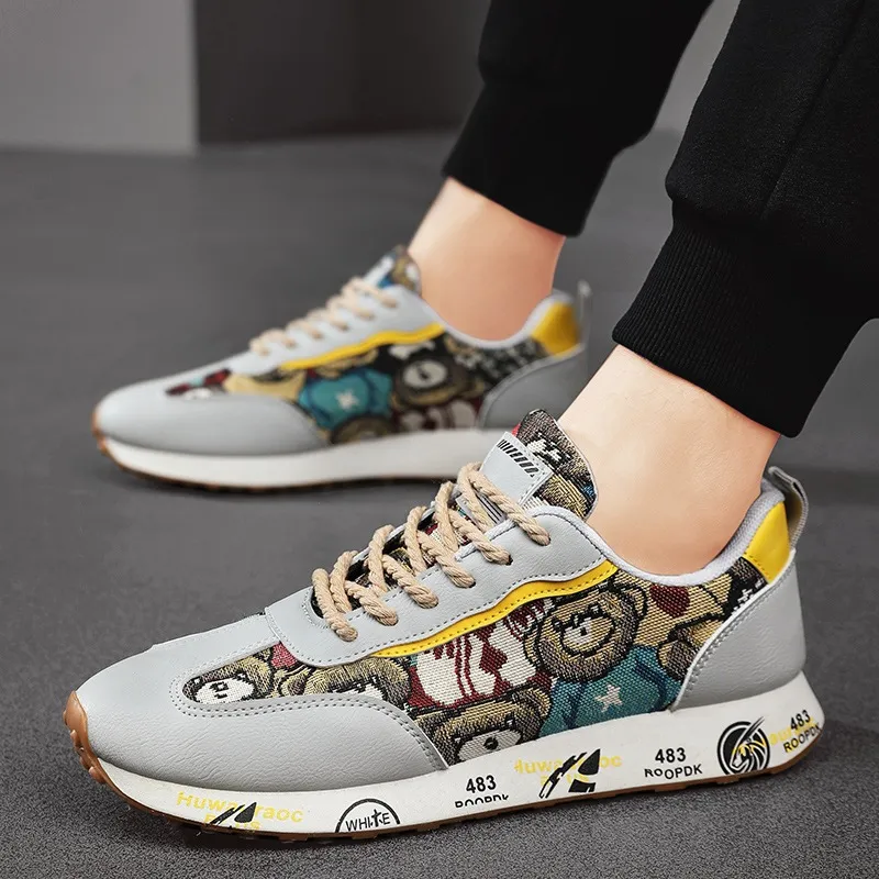 Sporty Breathable Skateboarding Shoes-6