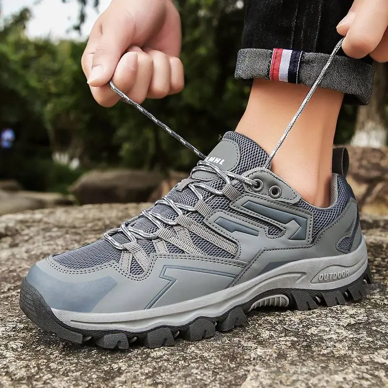 Large Size Hiking Shoes-4