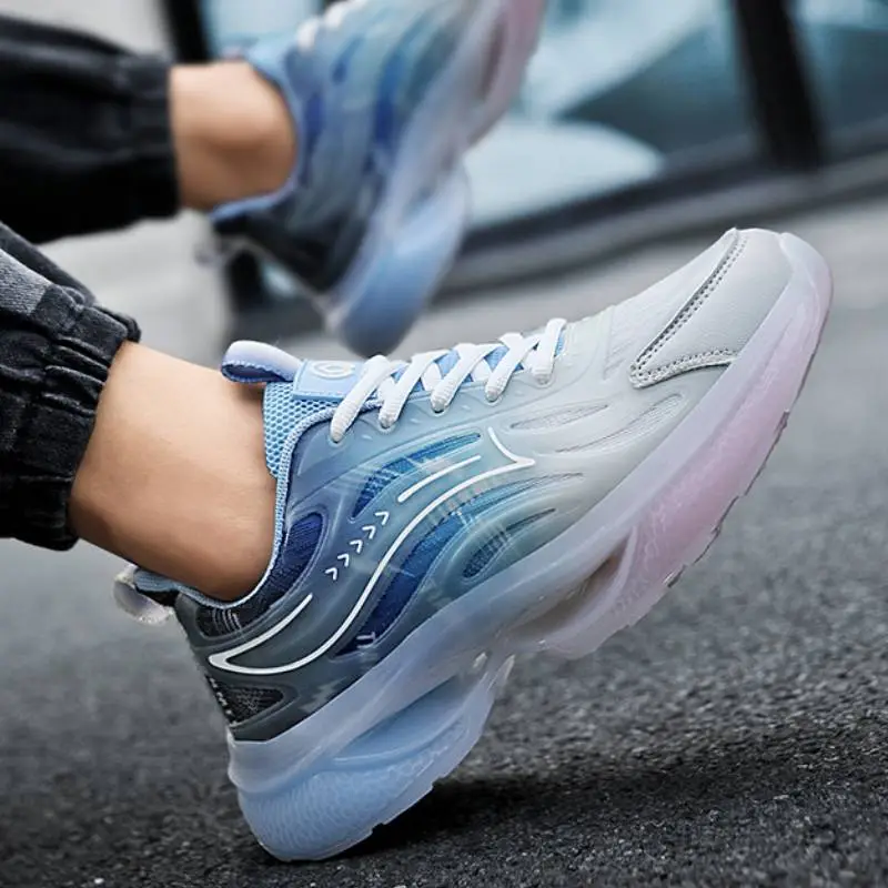 Trendy Gradient Color Thick Soled Sneakers-2