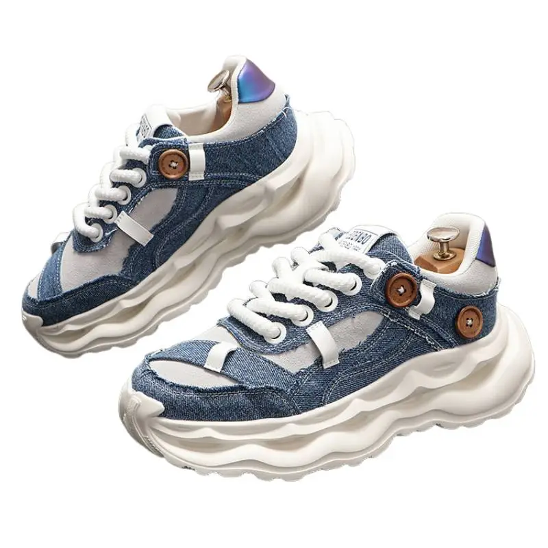 Soft Bottom Contrast Color Casual Shoes-5