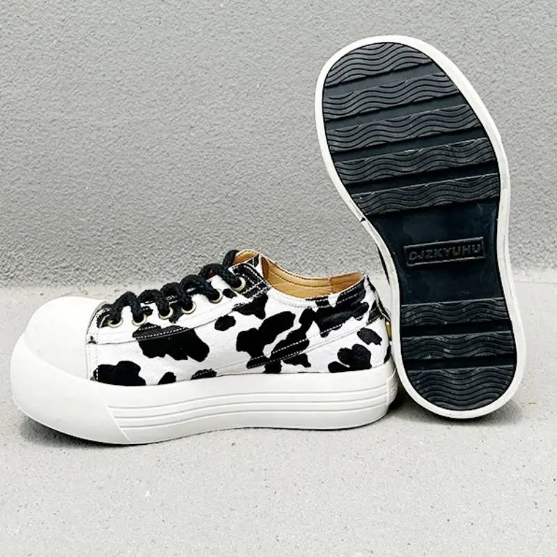 Casual Thick Bottom Skateboarding Shoes-1