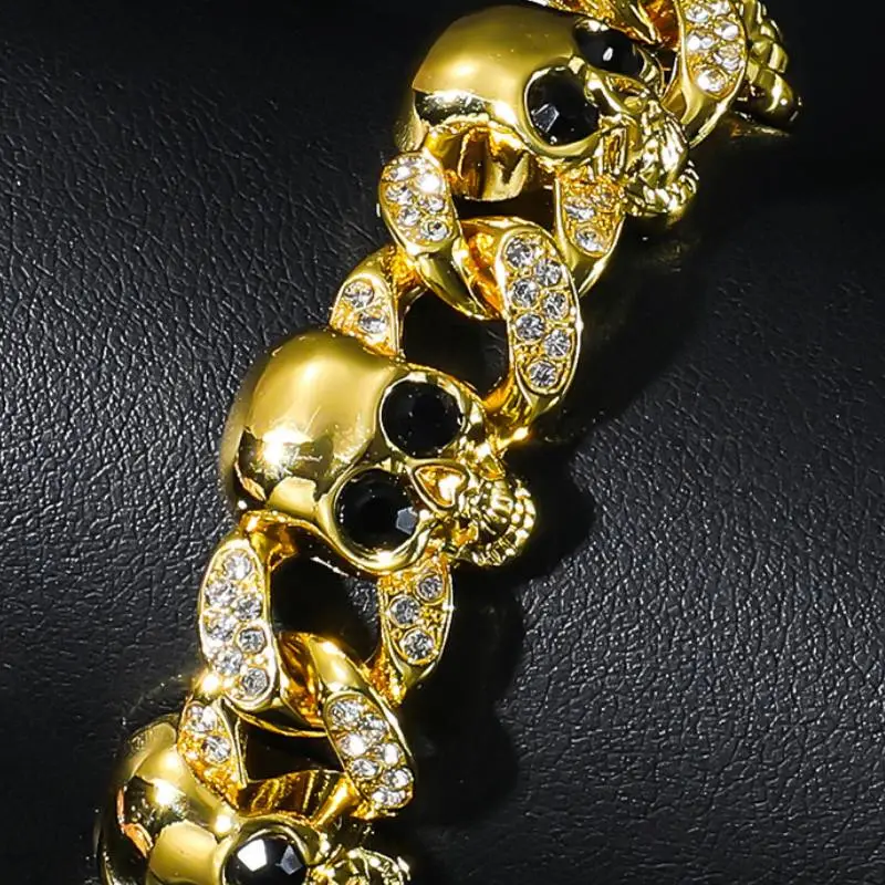 Exaggerated Skull Necklace Cubac-3