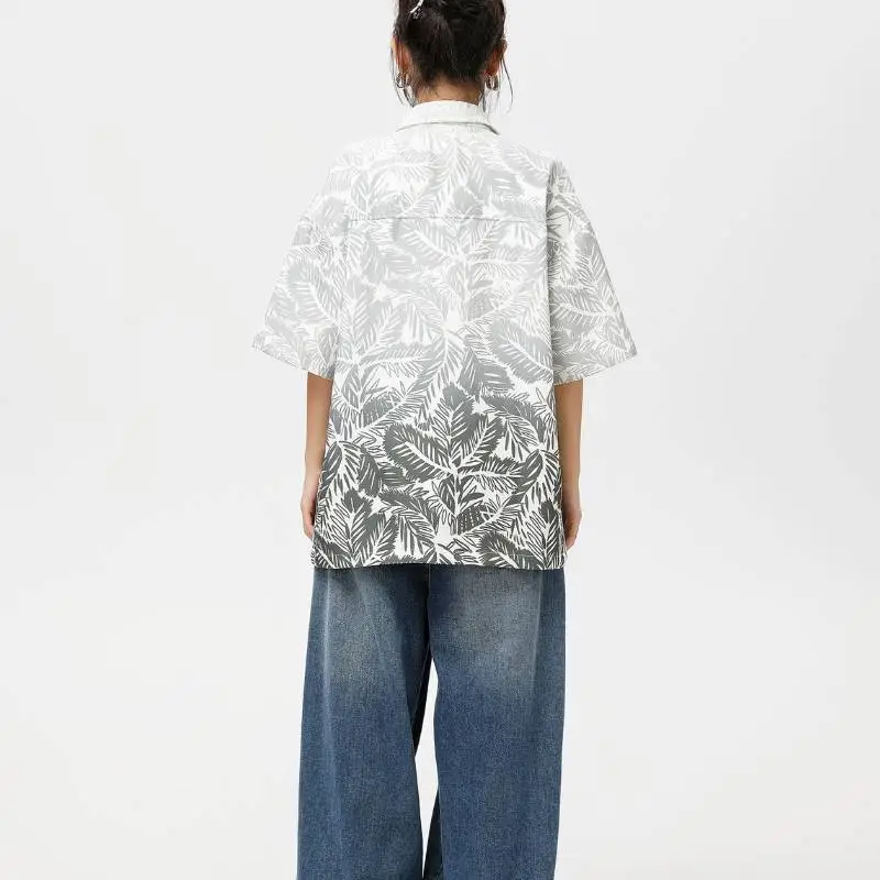 Trend Gradient Loose Short Sleeved Shirt-3