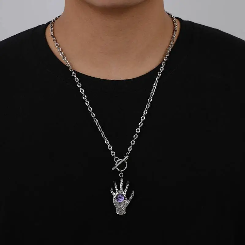 Retro Skull Palm Necklace-1
