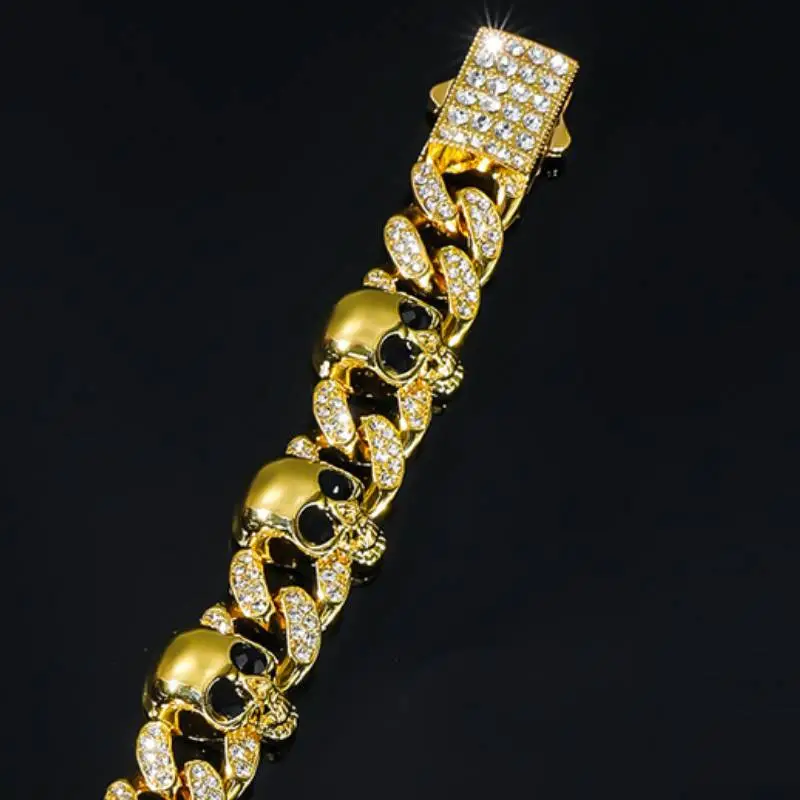 Exaggerated Skull Necklace Cubac-4